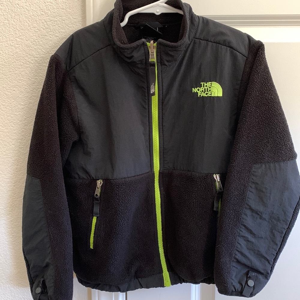 Boys XS North Face jacket